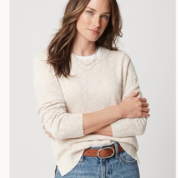 J. Crew Sweaters - NWT J. crew Crewneck beach sweater size M